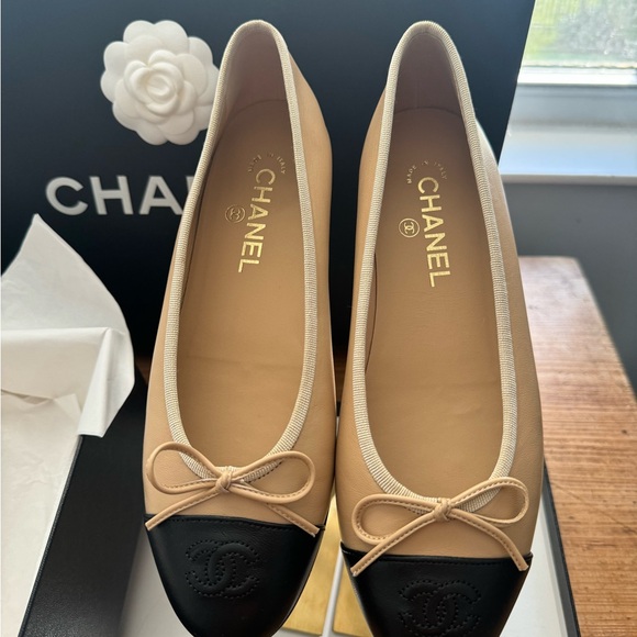 CHANEL Shoes - NWT RARE/ HARD TO FIND ~Chanel Two Tone Ballerina Flats Beige Black Size 38.5